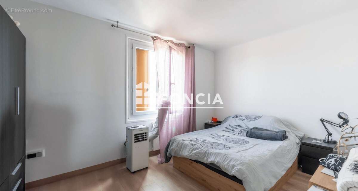 Appartement à VILLIERS-SUR-MARNE