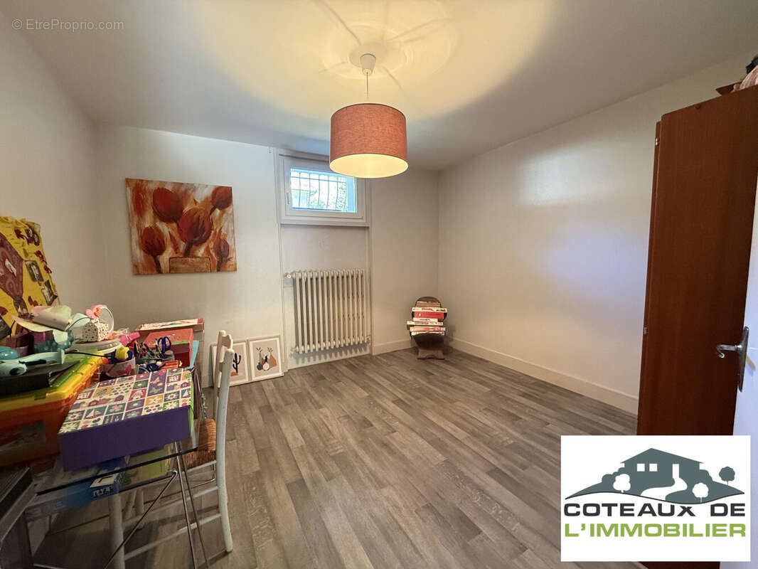 Maison à SAINT-YRIEIX-SUR-CHARENTE