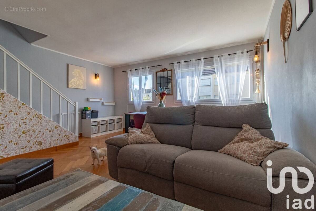 Photo 1 - Maison à VILLEPREUX