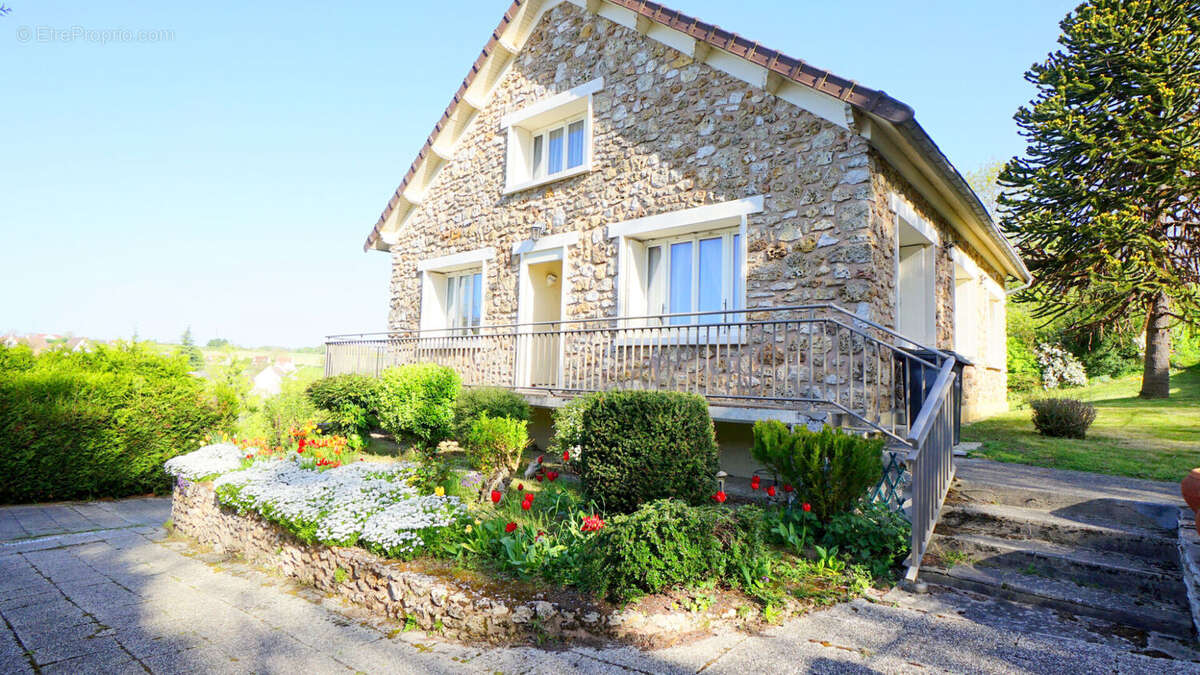 Maison à GUERVILLE