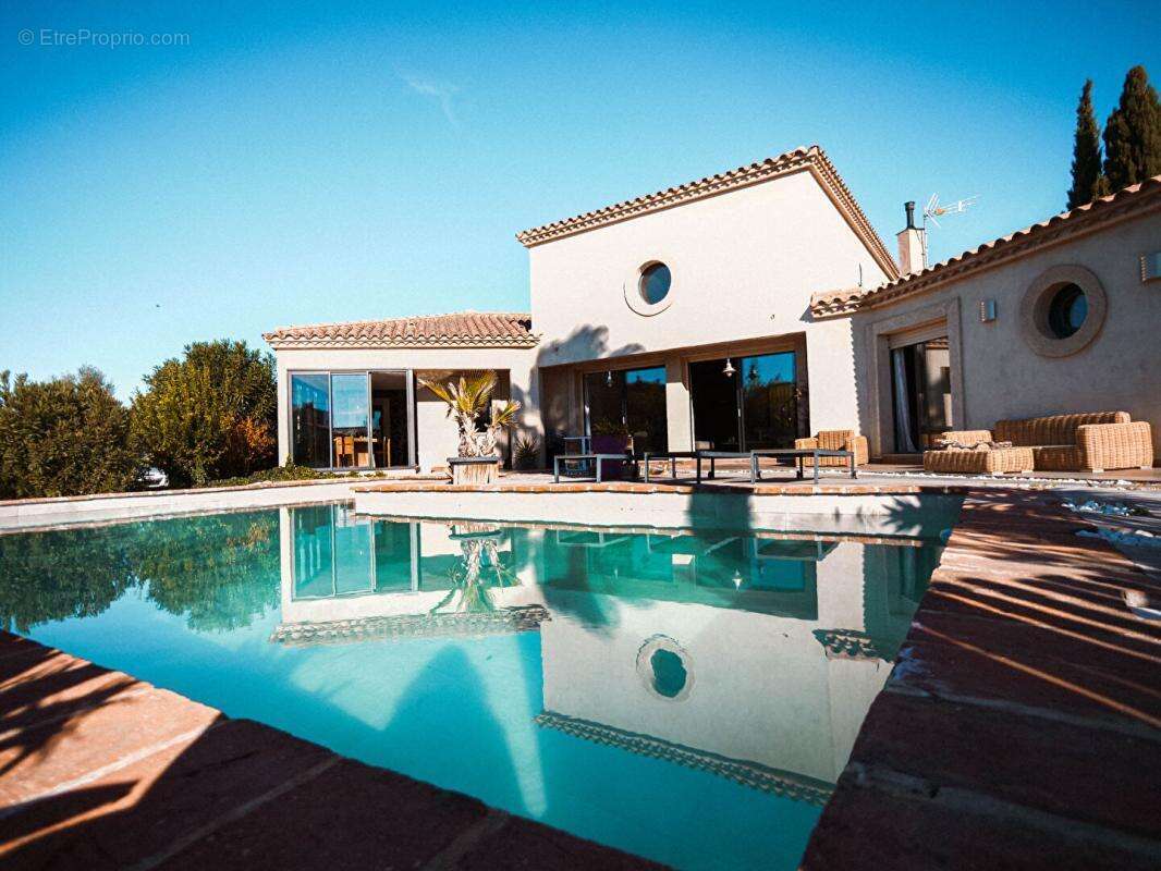 Maison à SAINT-FELIU-D'AVALL