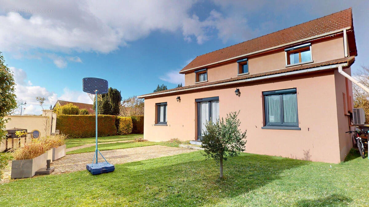 Maison à SAINT-AUBIN-D&#039;ECROSVILLE