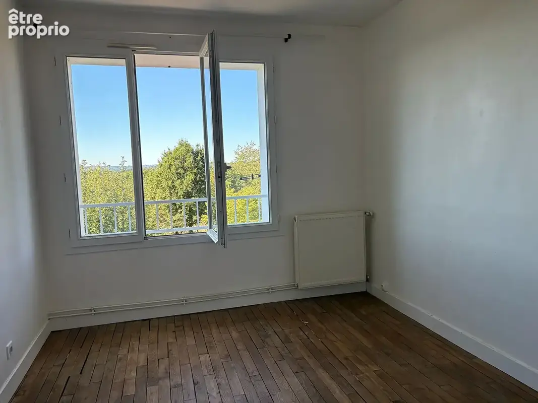 Belle propriété avec près de 3 hectares de terrain sur la commune de Champnetery - photo 13