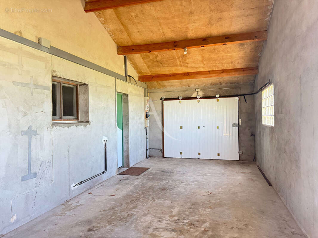 Maison  - Vix - 146 m² - photo 11