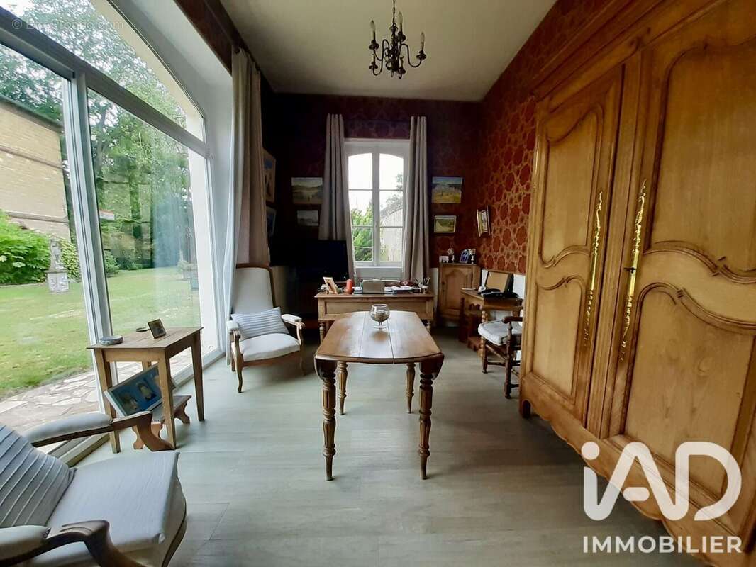 Maison 208 m² à Saint-Pierre-Sur-Dives  - photo 8