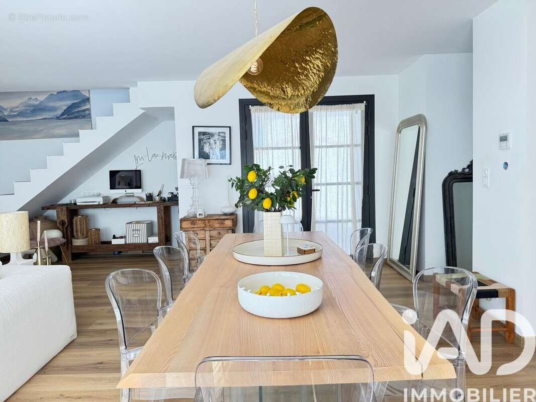 Maison 168 m² à Villevieille  - photo 4