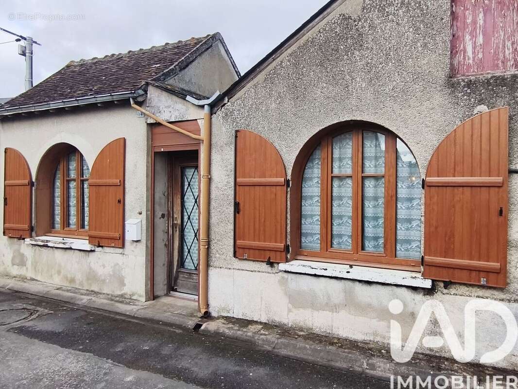Photo 2 - Maison à L'ILE-BOUCHARD
