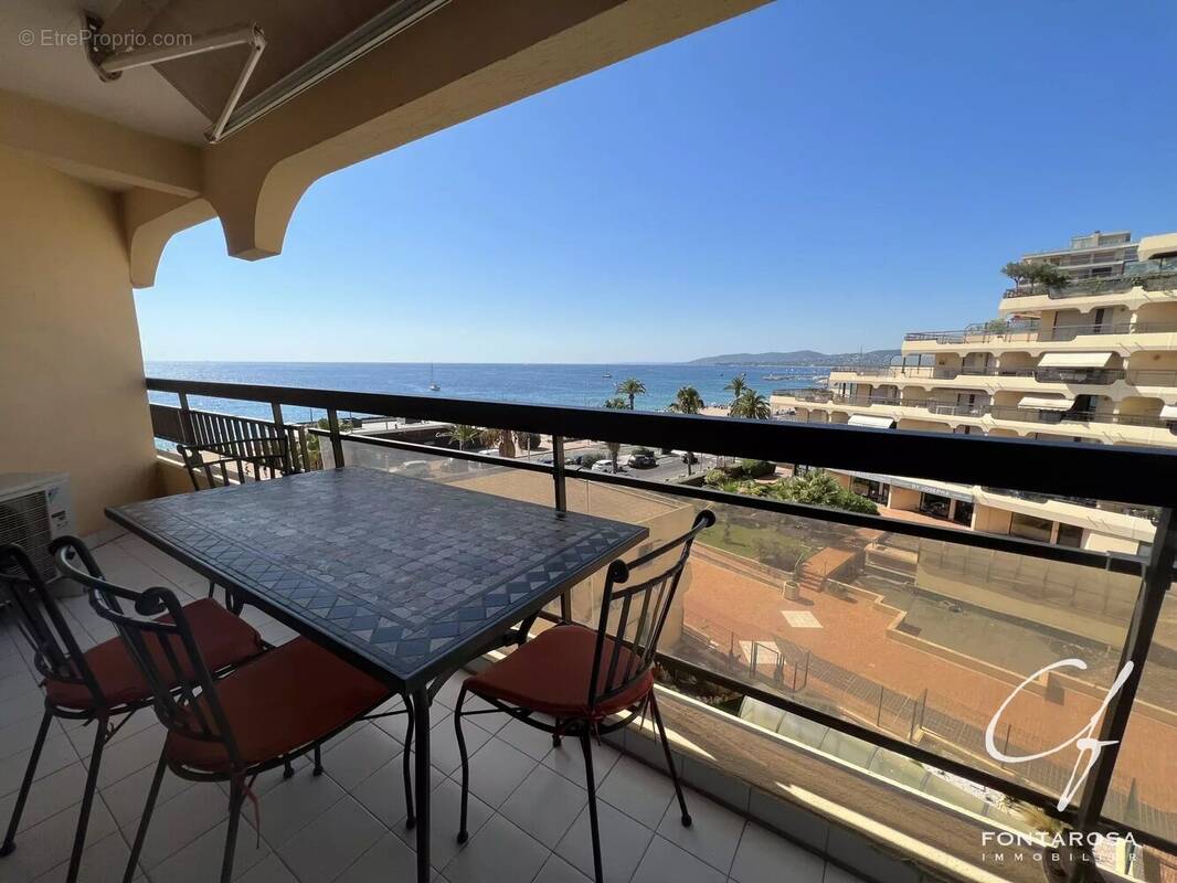 Appartement à FREJUS