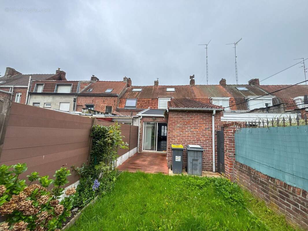 Maison à LYS-LEZ-LANNOY