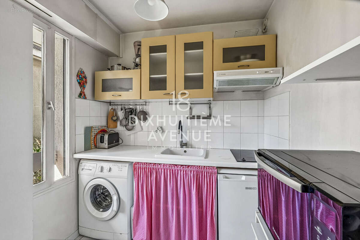 Rue Labat, studio 23m² sur jardin - photo 5
