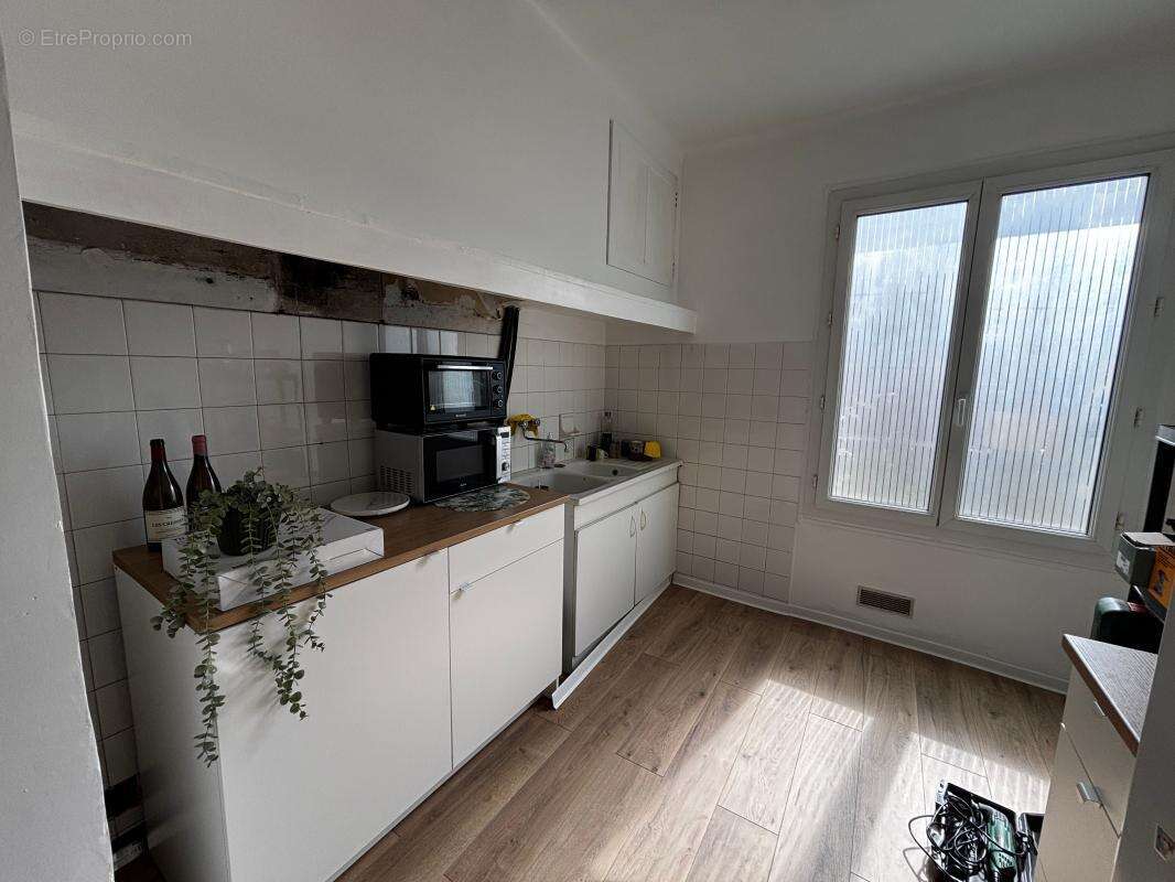 Maison de plain-pied rénovée avec charme – Proche Centre-Ville - photo 6