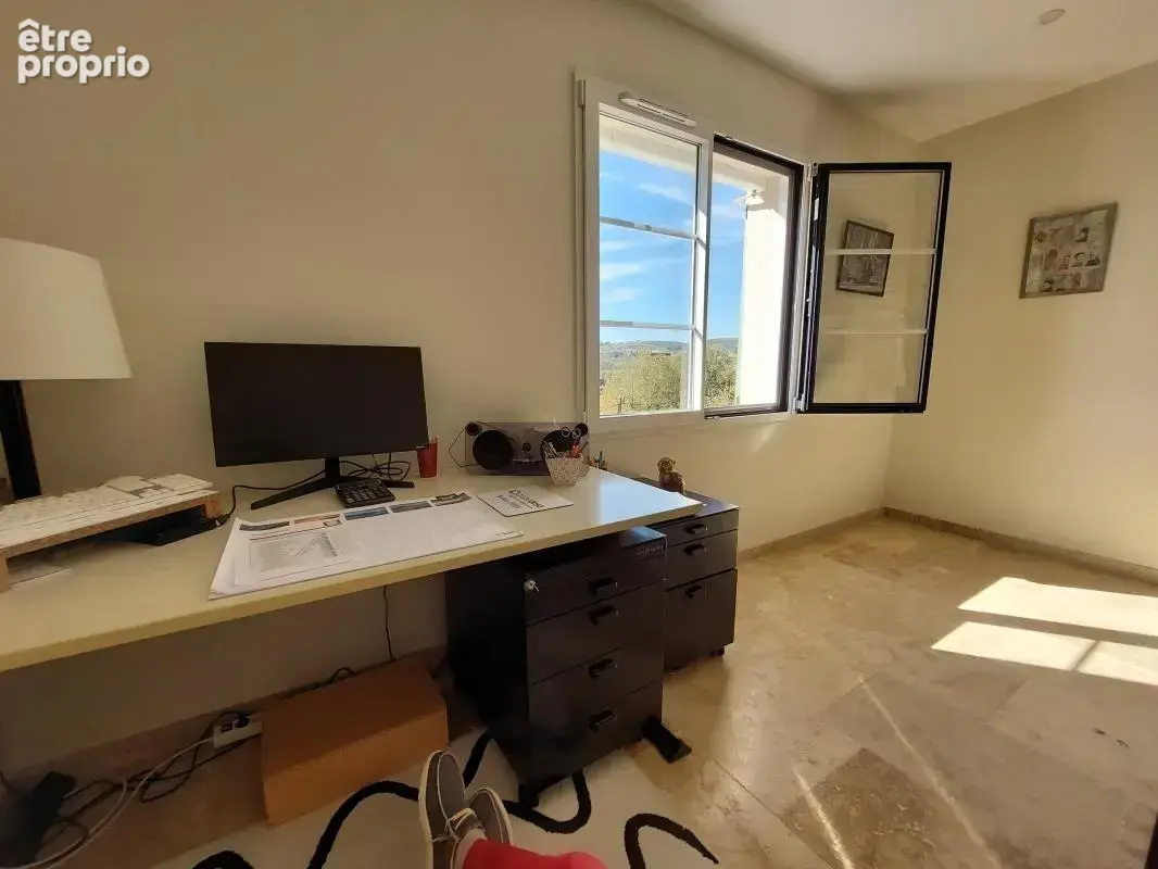 Maison 5 pièces 140 m² à vendre à Genilac (42800) - photo 14
