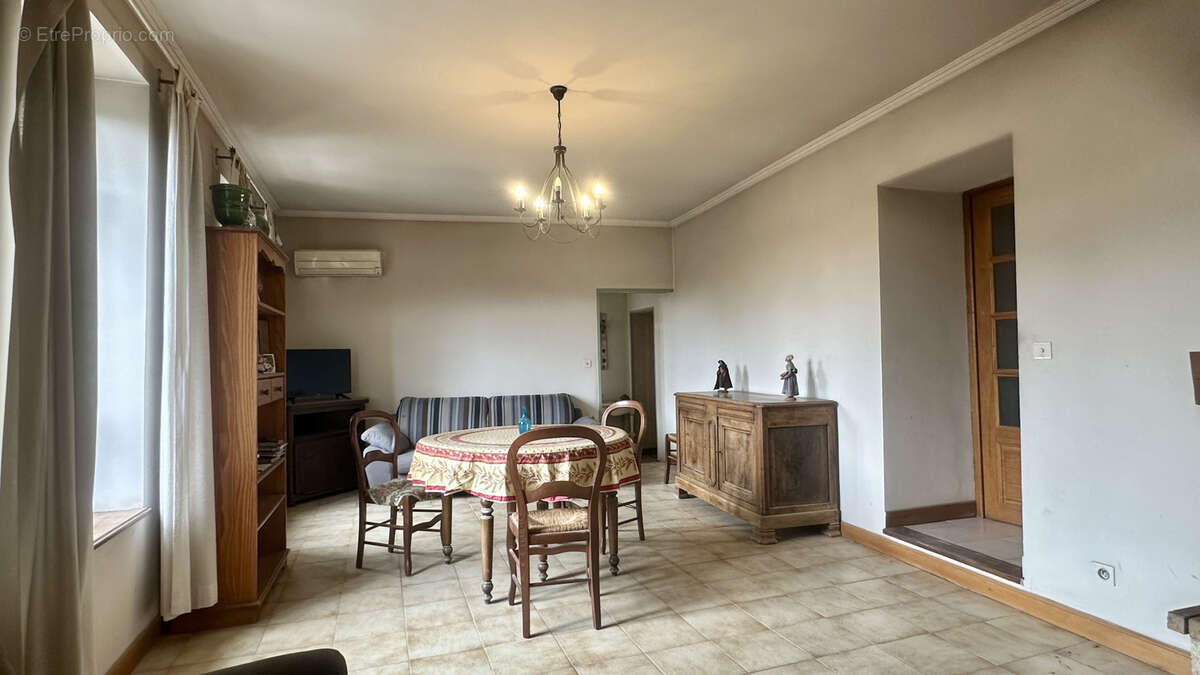 Maison à ARPAILLARGUES-ET-AUREILLAC