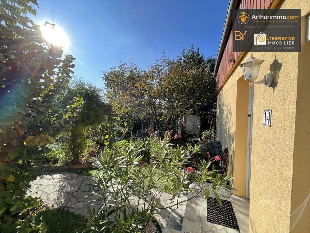 Maison à LOUVIGNE-DE-BAIS