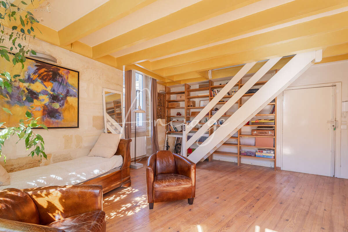 Appartement à BORDEAUX