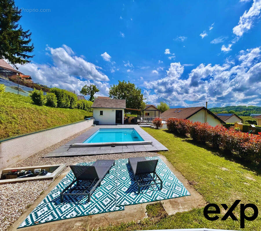 Maison à SAINT-GENIX-SUR-GUIERS