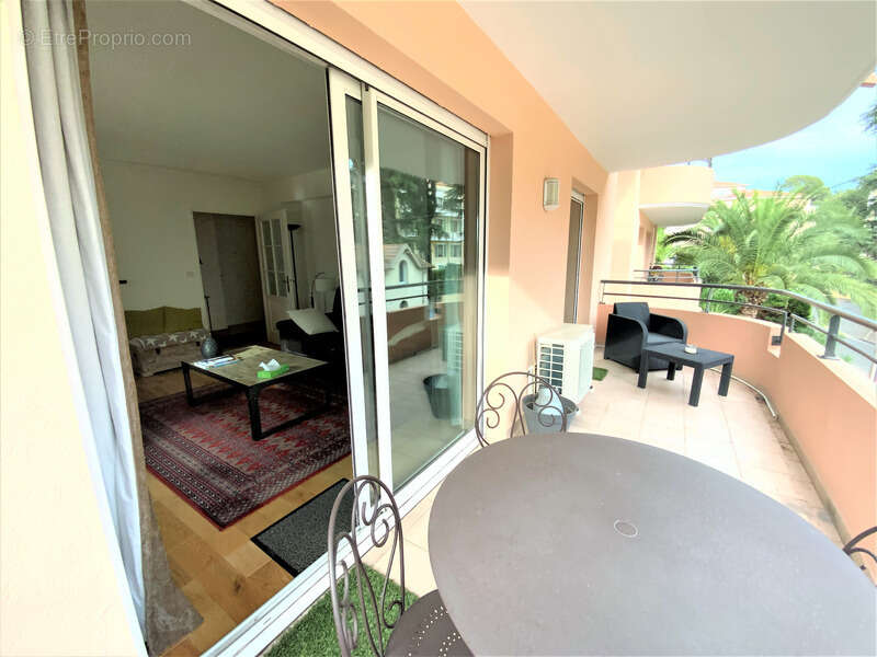 Dpt Alpes Maritimes (06), à vendre CANNES- Oxford  appartement T2 , cave et parking en sous sol - photo 8