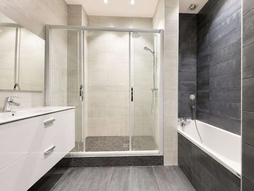 Appartement 85 m² à Chamalieres  - photo 4