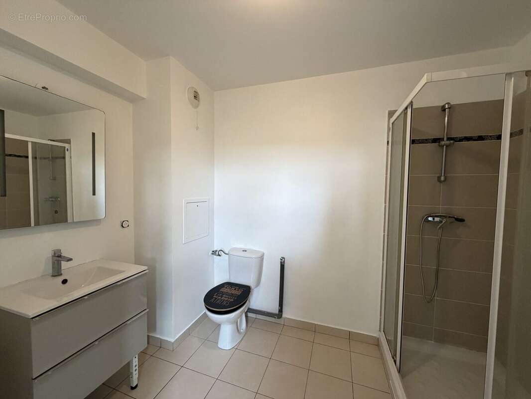 Appartement à NANDY