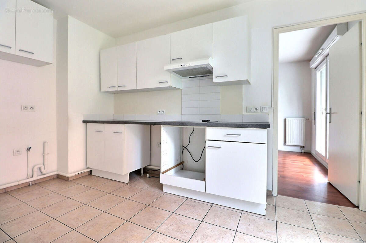 Appartement à AUBERVILLIERS