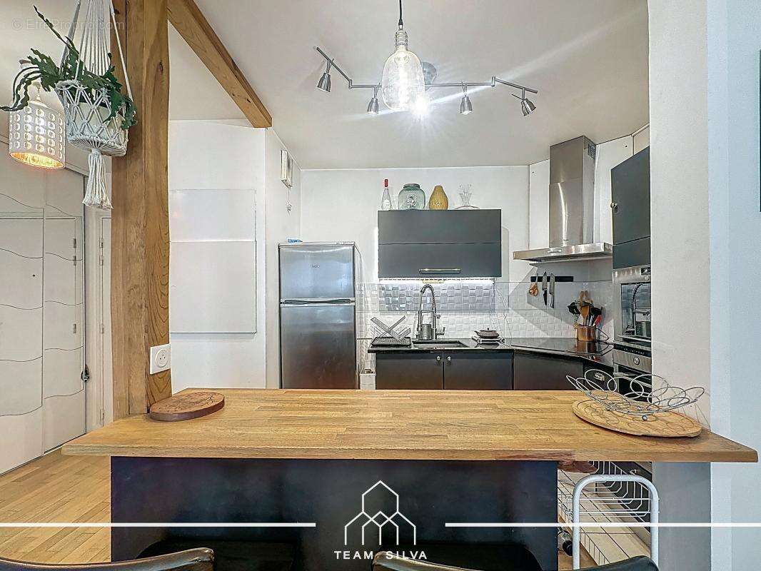 Appartement à LYON-8E