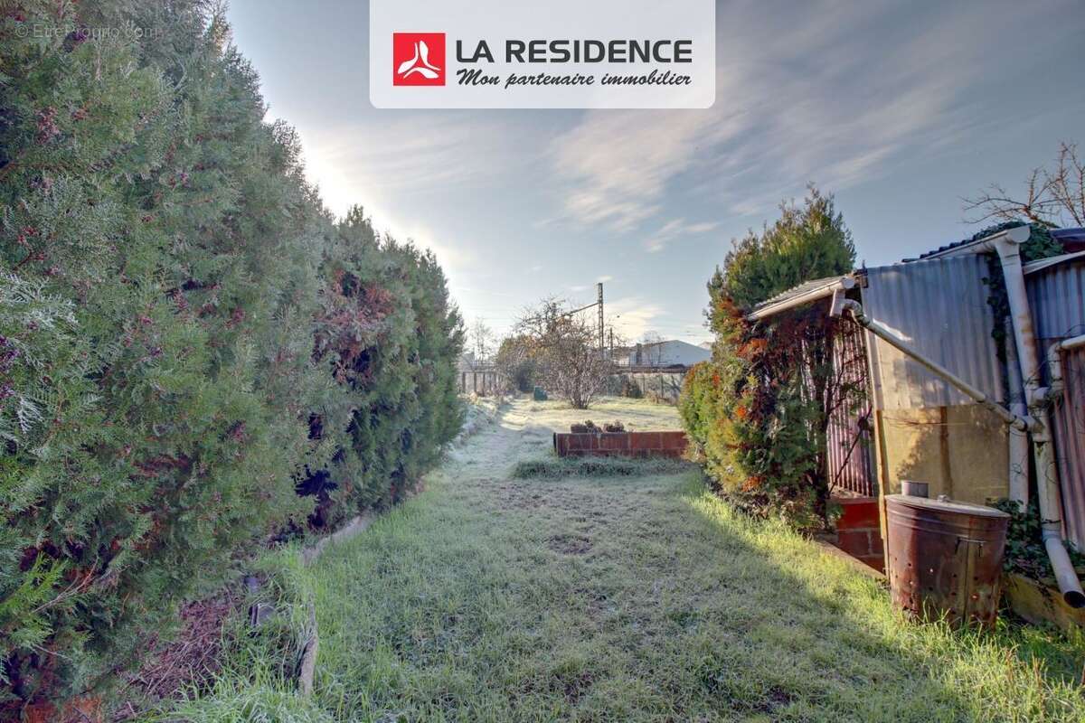 Maison à LES MUREAUX