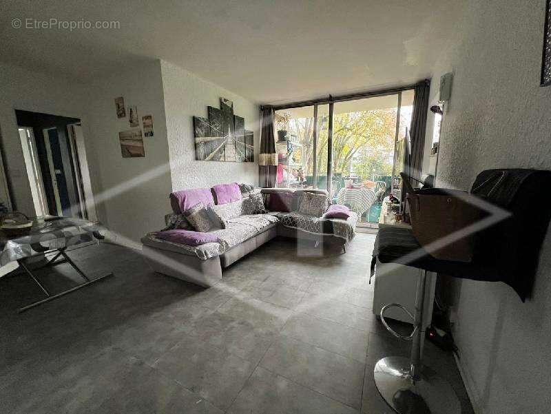 Appartement à BOUSSY-SAINT-ANTOINE