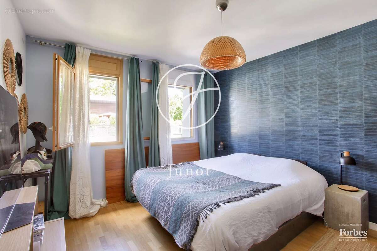 Appartement à VERSAILLES