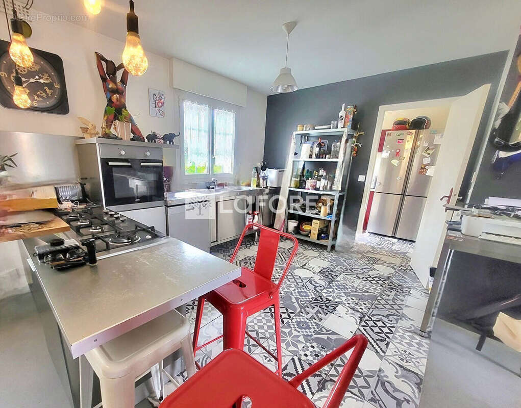 Maison à LE POULIGUEN