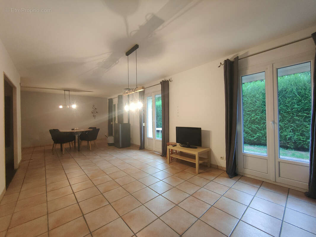 Maison à CHAUMONT-EN-VEXIN