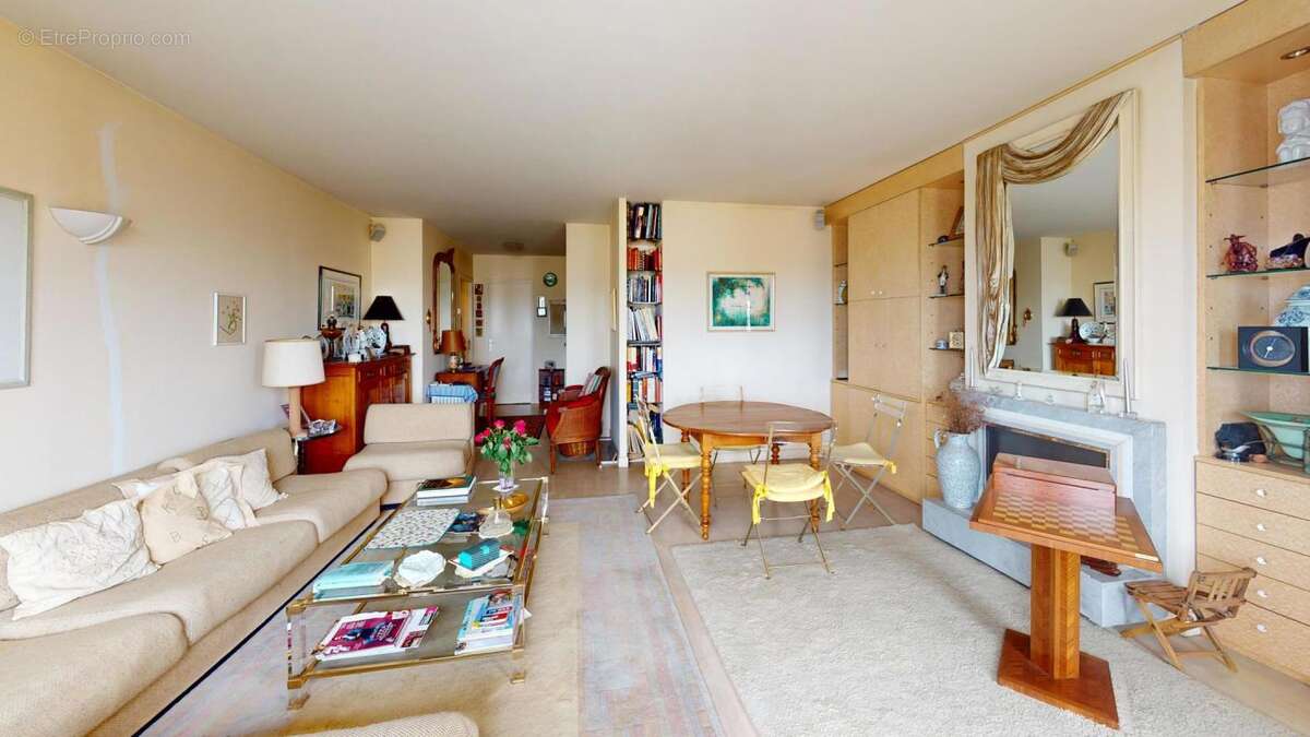 Appartement à BOIS-COLOMBES