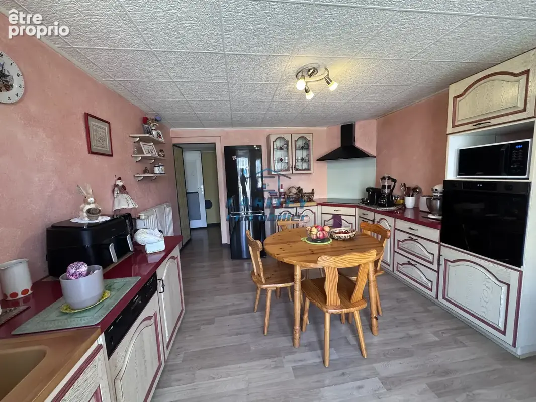 Ferme de 135 m2 sur un terrain de 820 m2 située sur la commune de FROTEY LES LURE - photo 2