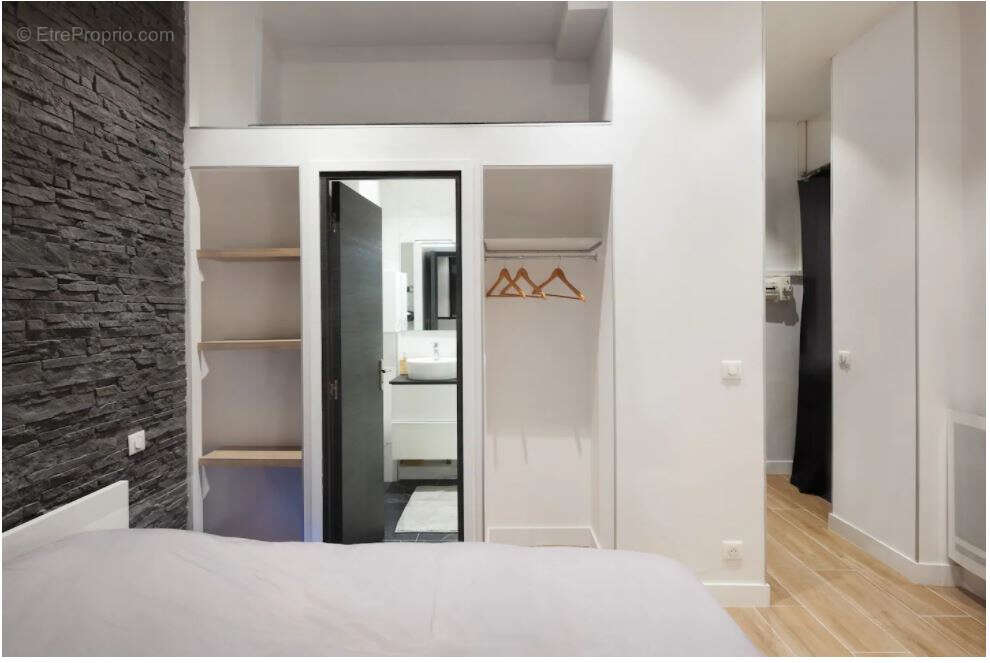 Commerce à PARIS-5E