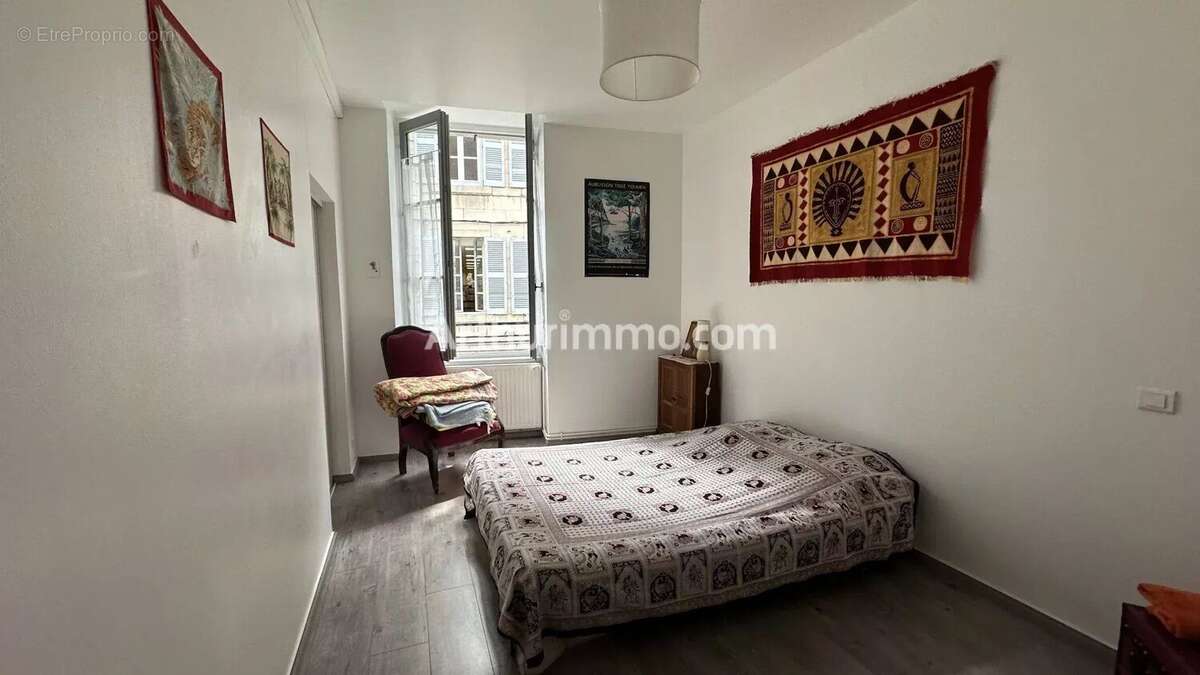 Appartement à LONS-LE-SAUNIER