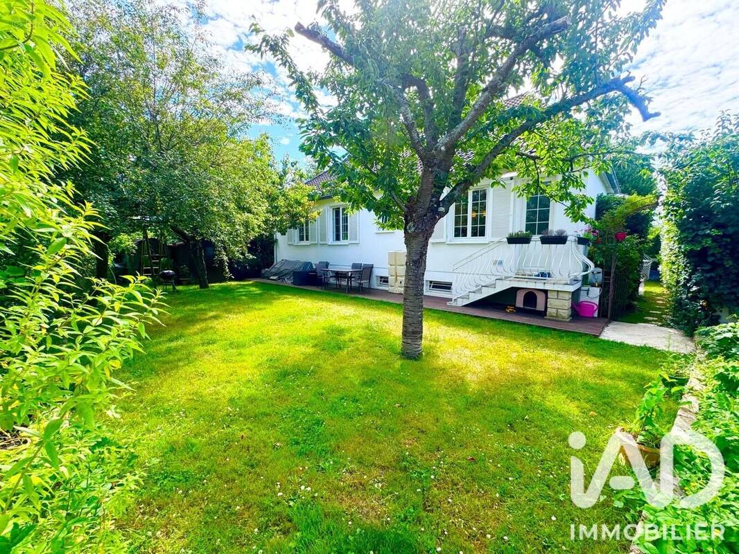 Photo 1 - Maison à LONGJUMEAU
