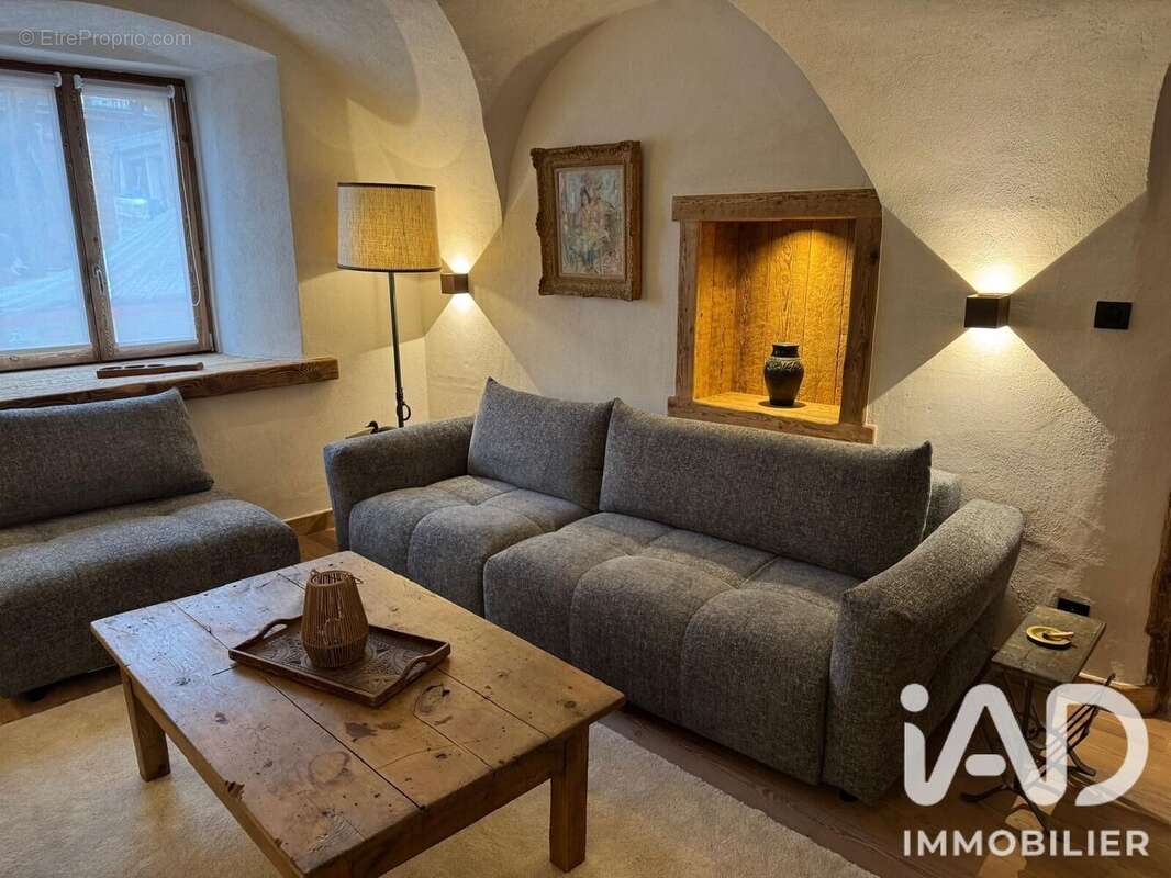 Maison 673 m² à La Salle-Les-Alpes  - photo 6