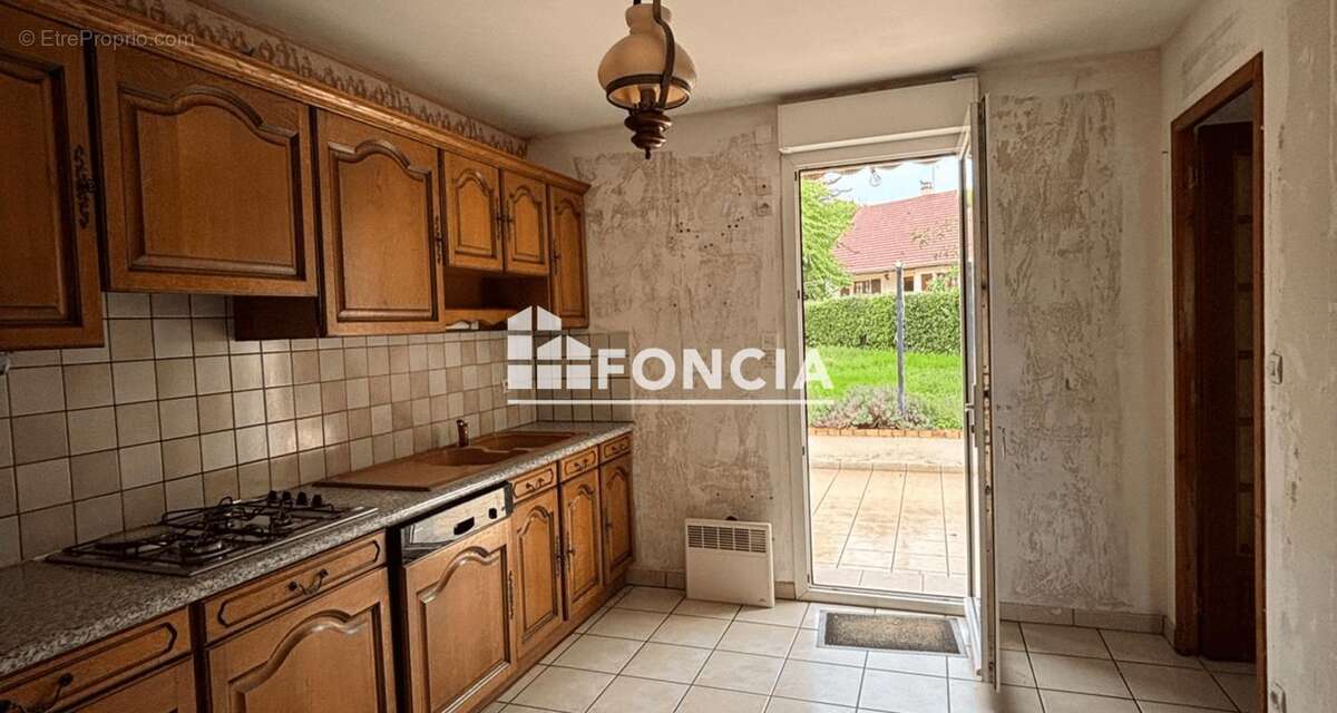 Maison à BEAUMONT-SUR-SARTHE