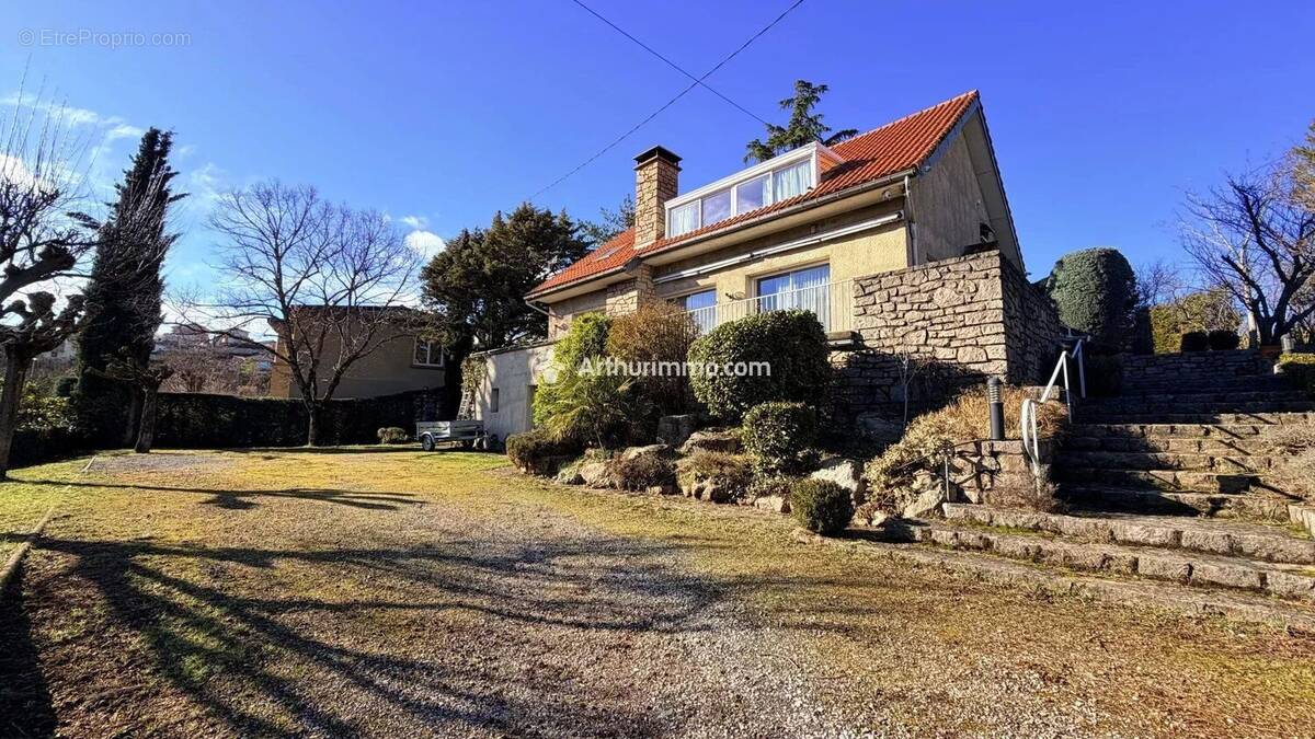 Maison à MILLAU