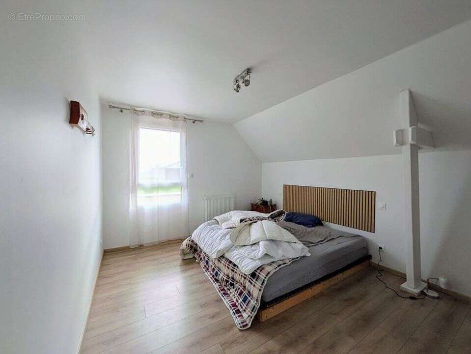 Maison à COLOMBY-SUR-THAON