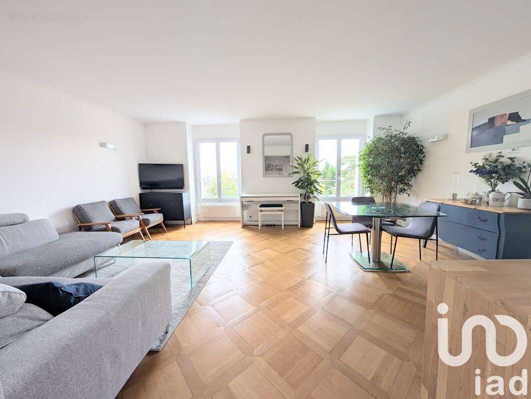 Photo 2 - Appartement à VERSAILLES