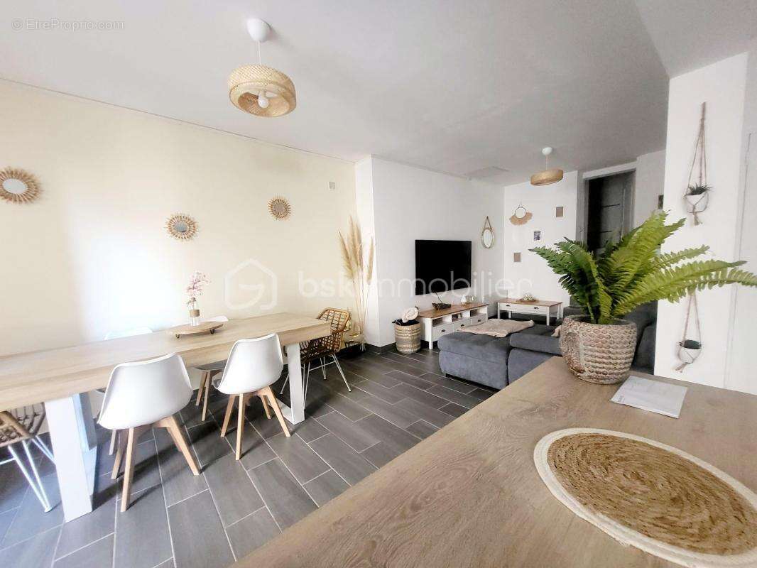 Maison à MURVIEL-LES-BEZIERS