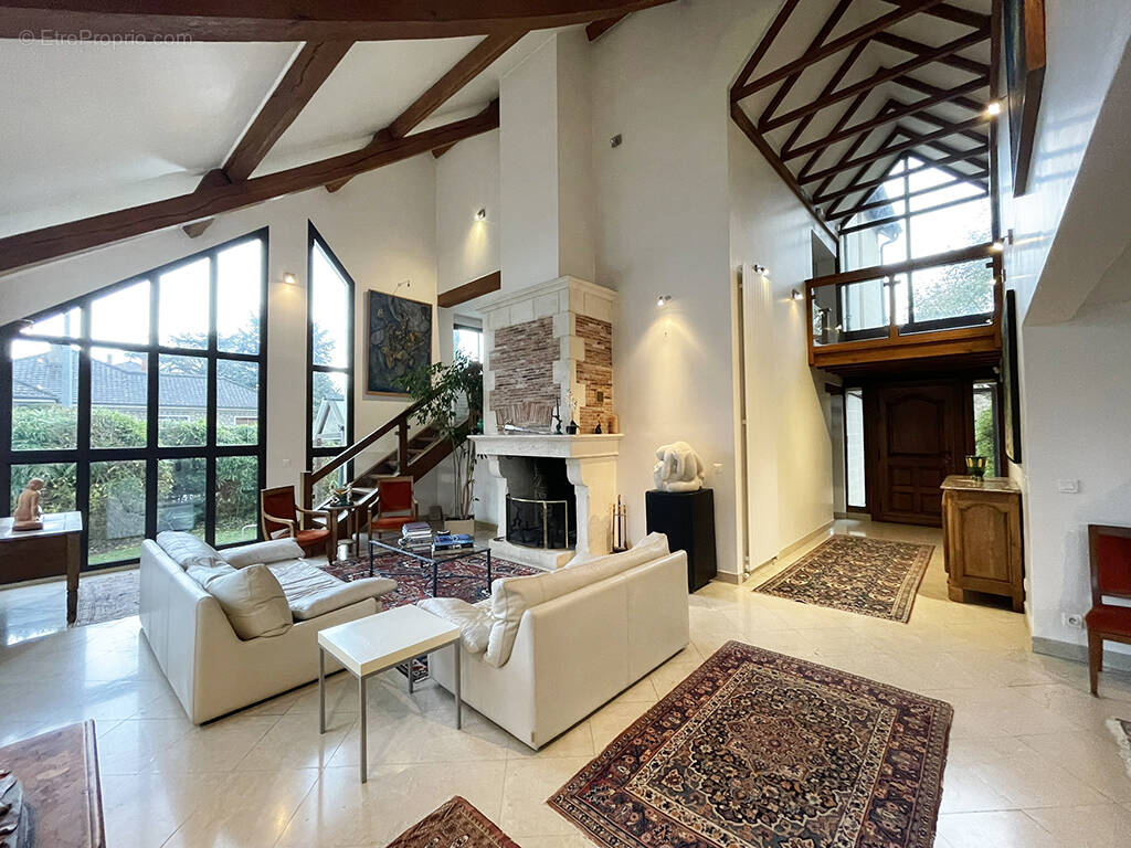 Maison à ENGHIEN-LES-BAINS