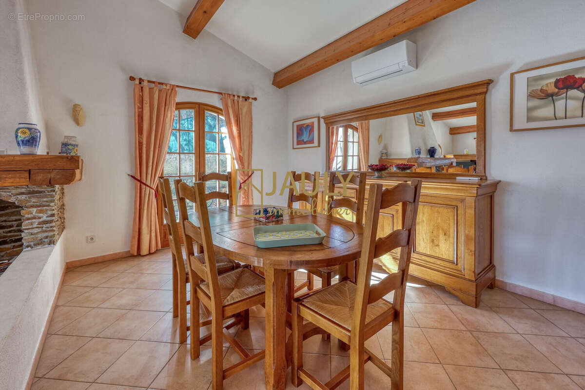 Maison à LA FARLEDE