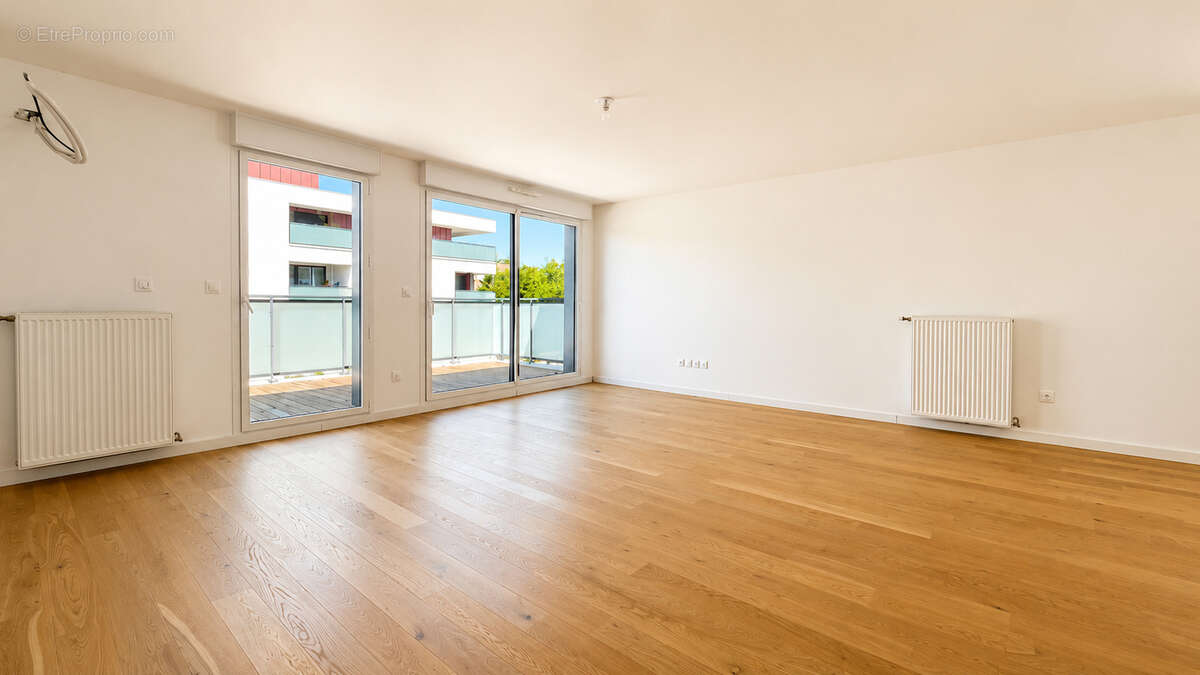 Appartement T4 Duplex - 105m2 - Pouvourville - photo 9