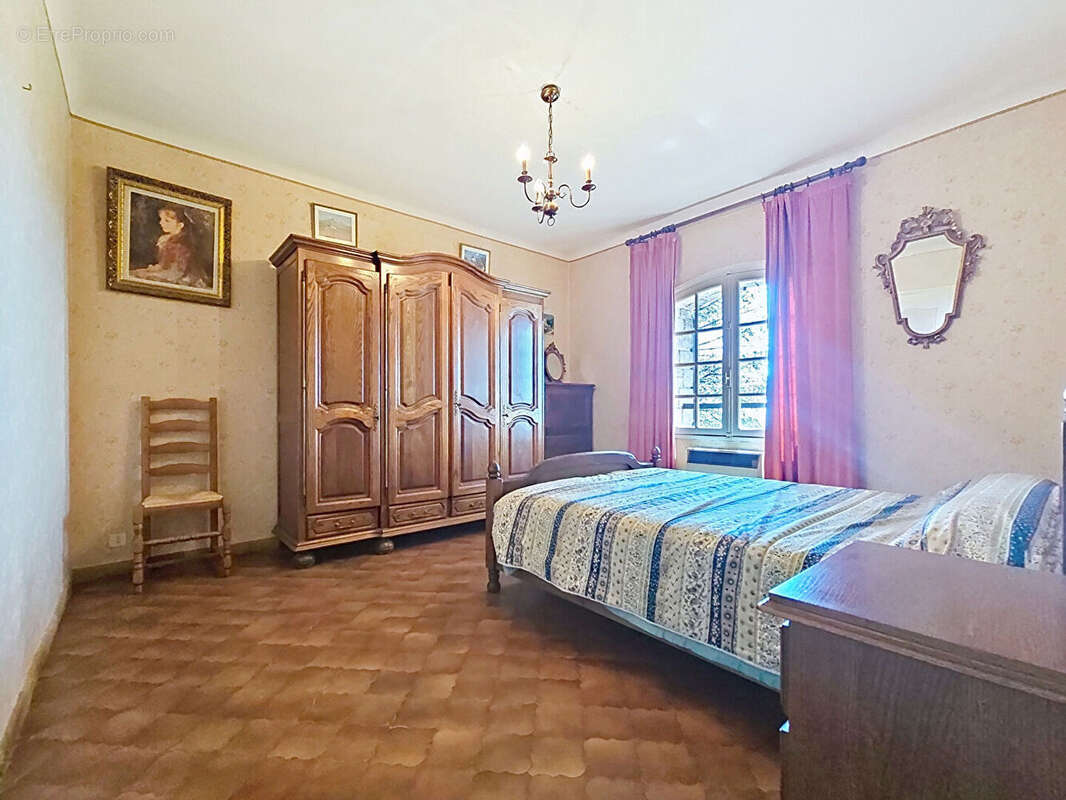 Maison de caractère 8 pièces de 192 m² avec vue panoramique - photo 12
