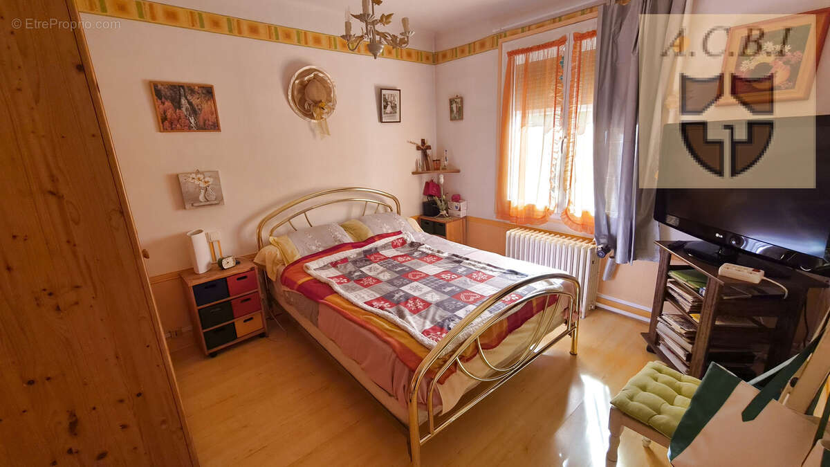 Maison de plain-pied avec dépendances et terrain de 468 m2   Secteur Fréteval - photo 8