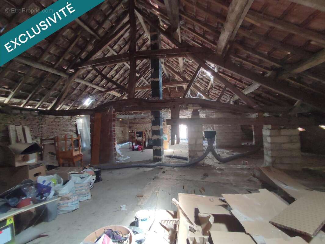 Maison 112 m² à Longwy-Sur-Le-Doubs  - photo 7
