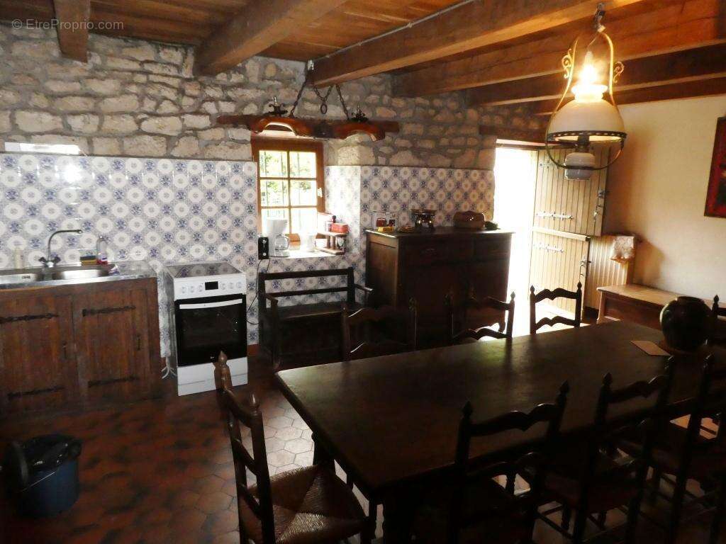 Maison 76 m² à Persquen  - photo 7