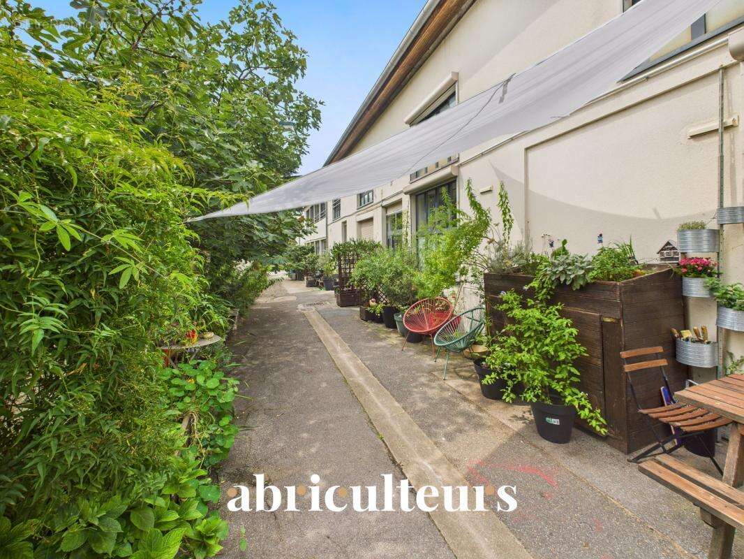 Loft - Spacieux, Lumineux et avec Terrasse en vente dans le centre ville de Champigny-sur-Marne (94500) - photo 17