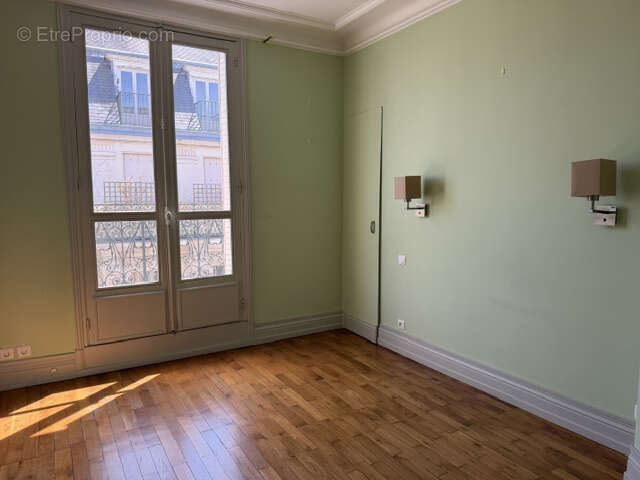 Bel appartement bourgeois de 92m2 au 4 ème étage avec ascenseur d'un immeuble haussmannien - photo 37